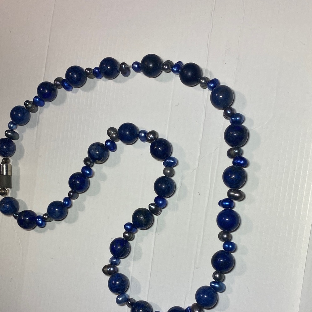 Chic Blue and Silver Beaded Necklace